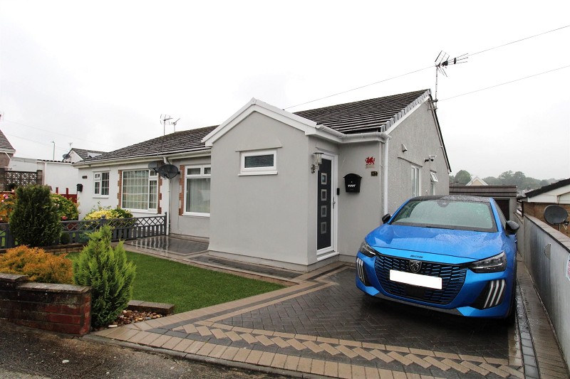 Heol-Y-Bardd, Bridgend